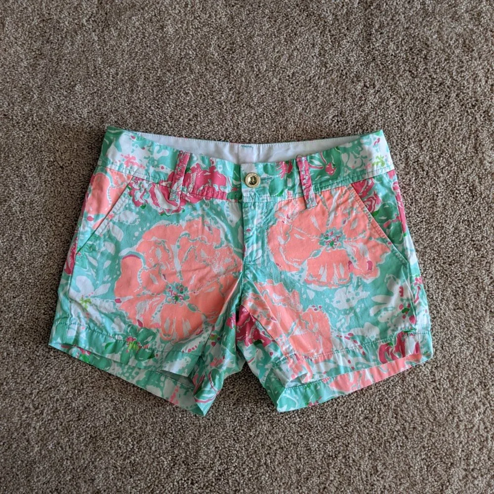 ⭐ Lilly Pulitzer Poolside Beach Print Callahan Shorts size 00